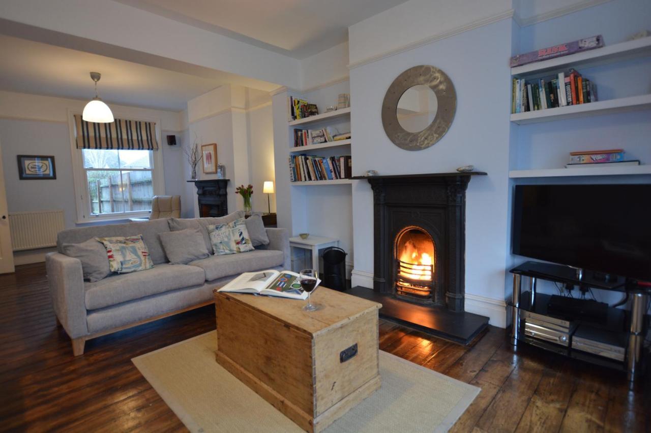 Lavender House, Aldeburgh Villa ภายนอก รูปภาพ